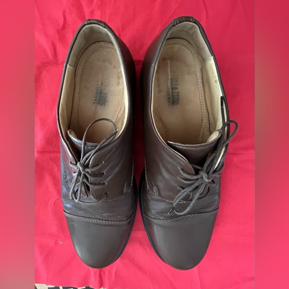 Shoes - Picture 6 of 6